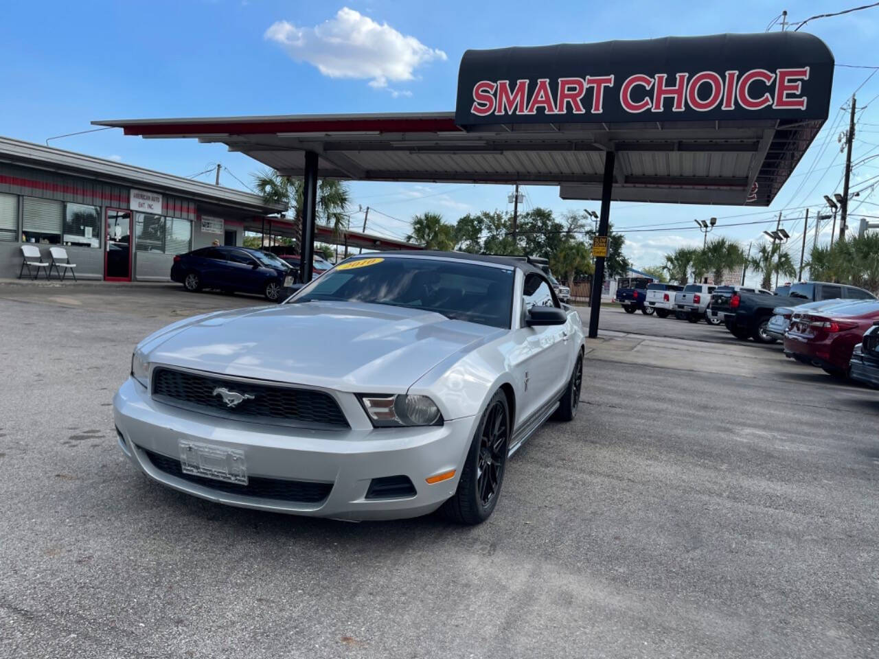 2010 Ford Mustang for sale at SMART CHOICE AUTO in Pasadena, TX