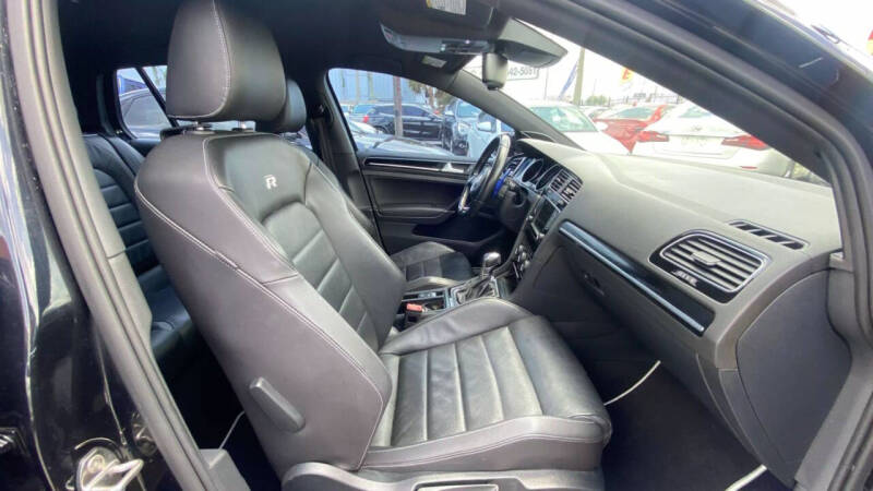 2016 Volkswagen Golf R