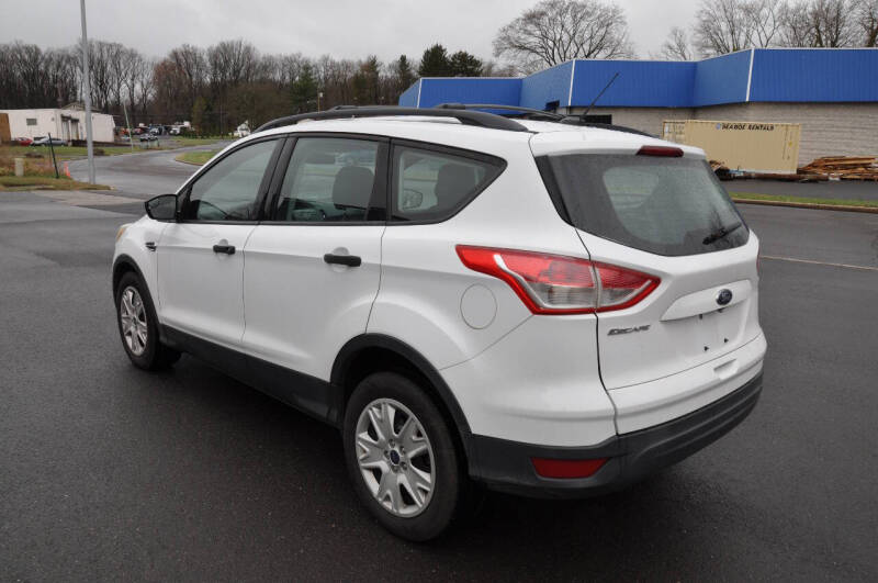 2016 Ford Escape S