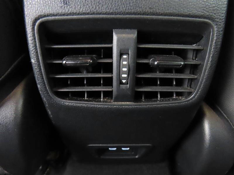 2024 Toyota Corolla Cross Hybrid XSE