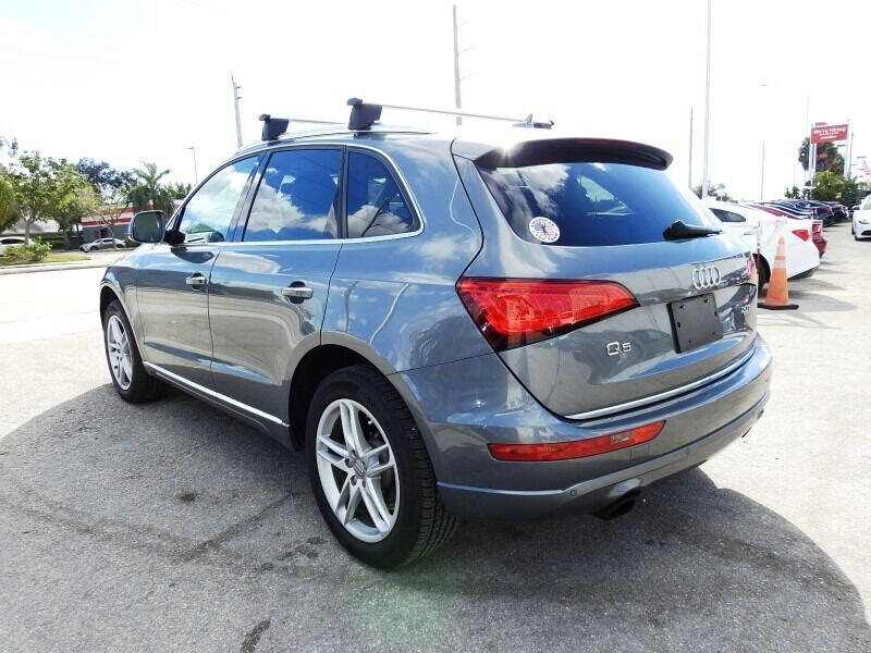 2016 AUDI Q5 SUV / Crossover - $15,900