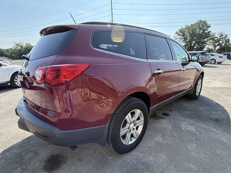 2011 Chevrolet Traverse LT