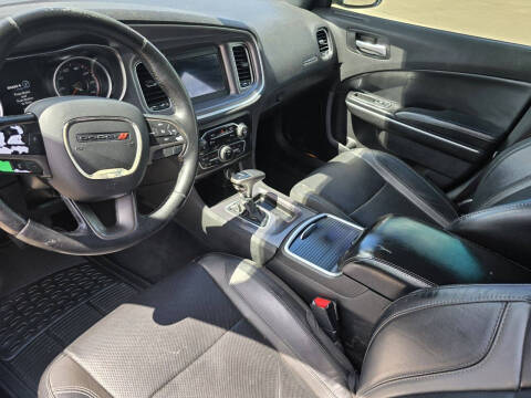 2019 Dodge Charger SXT