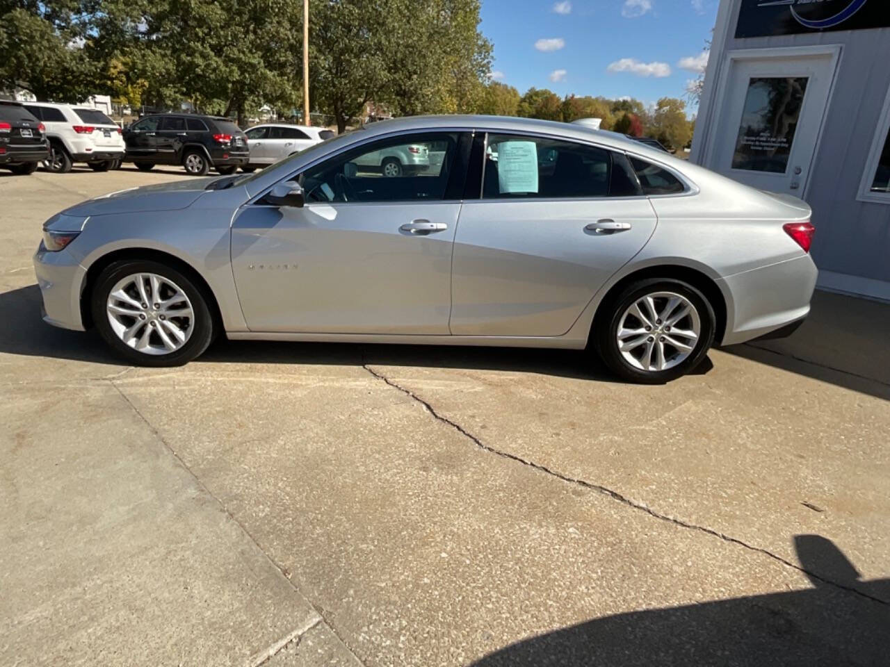 2016 Chevrolet Malibu for sale at Auto Connection in Waterloo, IA