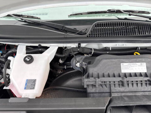 2024 Chevrolet Express 2500