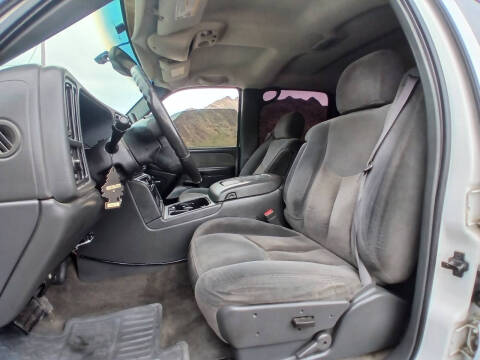 2003 Chevrolet Silverado 2500HD LS