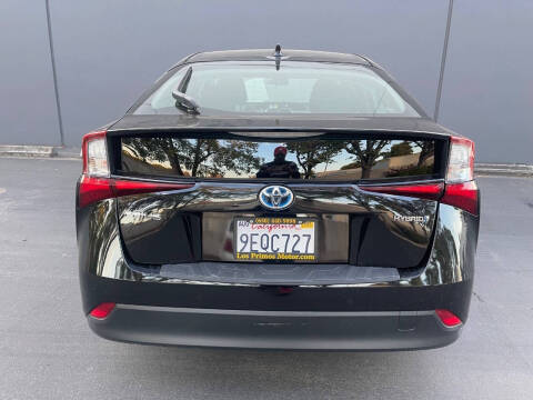 2022 Toyota Prius LE