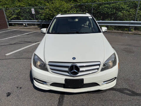 2011 Mercedes-Benz C-Class C 300 Luxury 4MATIC