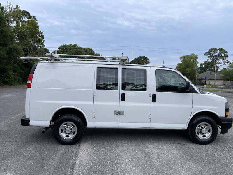 2020 Chevrolet Express 2500