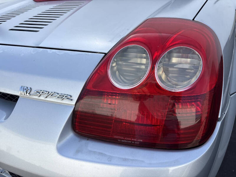 2003 Toyota MR2 Spyder