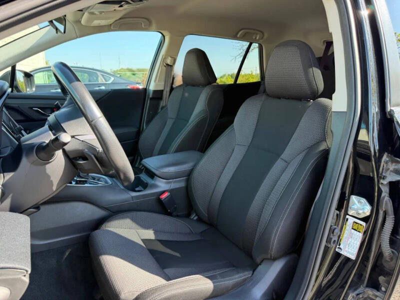 2023 Subaru Outback Premium