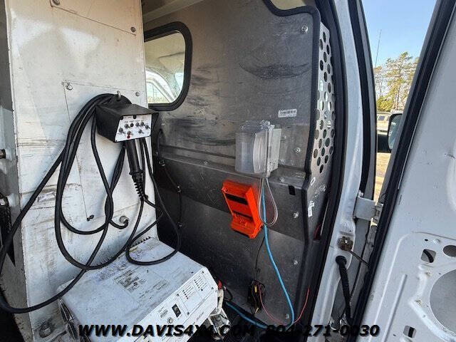 2011 Ford E-Series E-350 SD