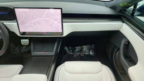 2022 Tesla Model S Plaid
