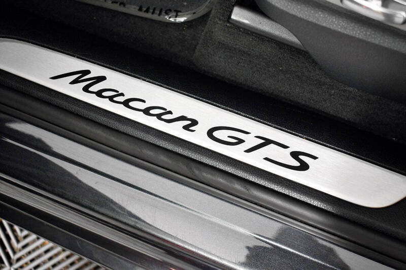 2017 Porsche Macan GTS