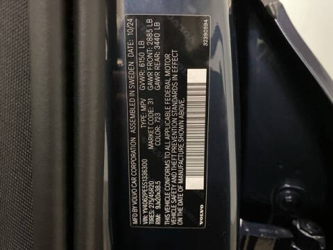 2025 Volvo XC90 B6 Plus Bright Theme 7P