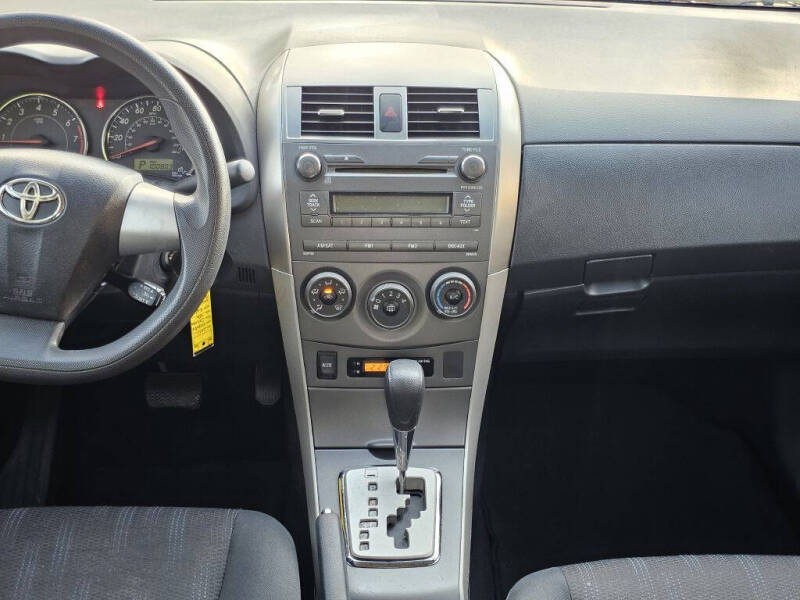 2011 Toyota Corolla