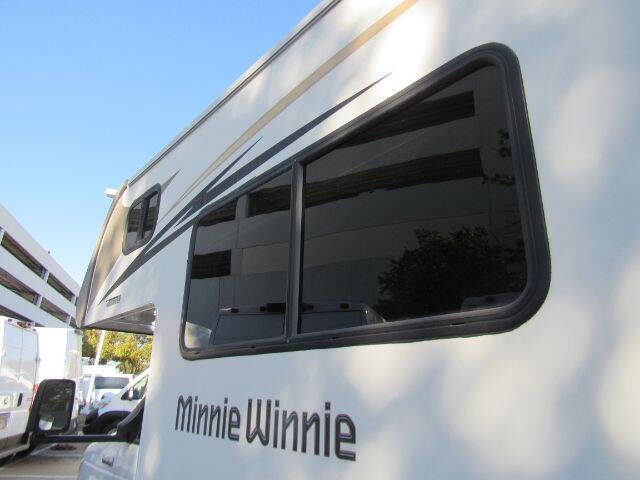 2017 Ford E-Series E-450 SD