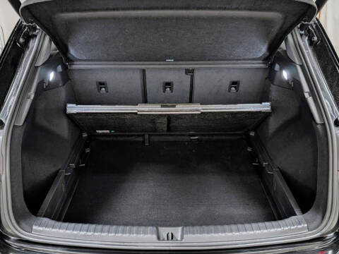 2024 Audi Q4 e-tron quattro Premium Plus 55