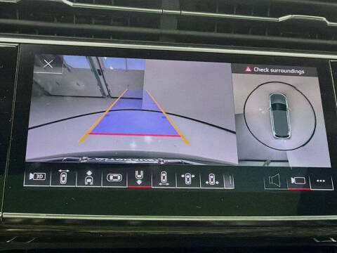 2022 Audi Q7 quattro Premium 55 TFSI