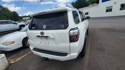2022 Toyota 4Runner SR5