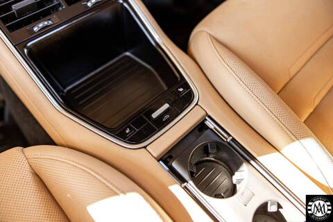 2018 Porsche Panamera