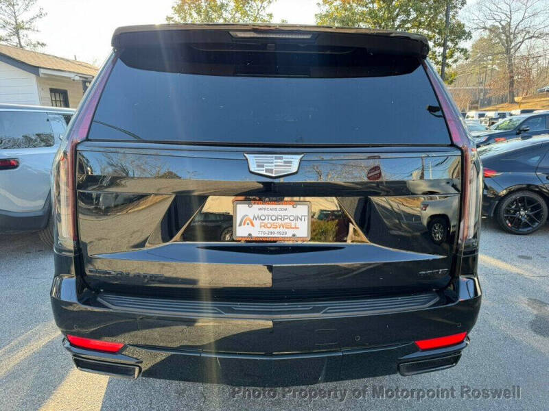 2023 Cadillac Escalade Sport