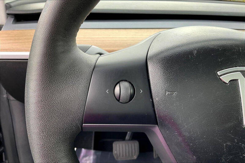 2021 Tesla Model Y Standard Range