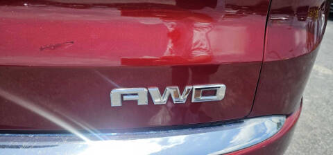 2011 GMC Acadia Denali