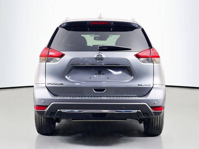 2020 Nissan Rogue SL