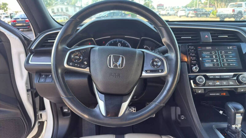 2019 Honda Civic Touring