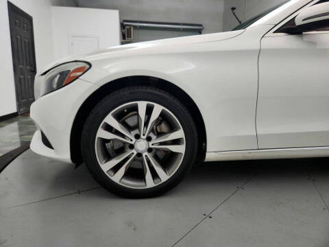 2016 Mercedes-Benz C-Class