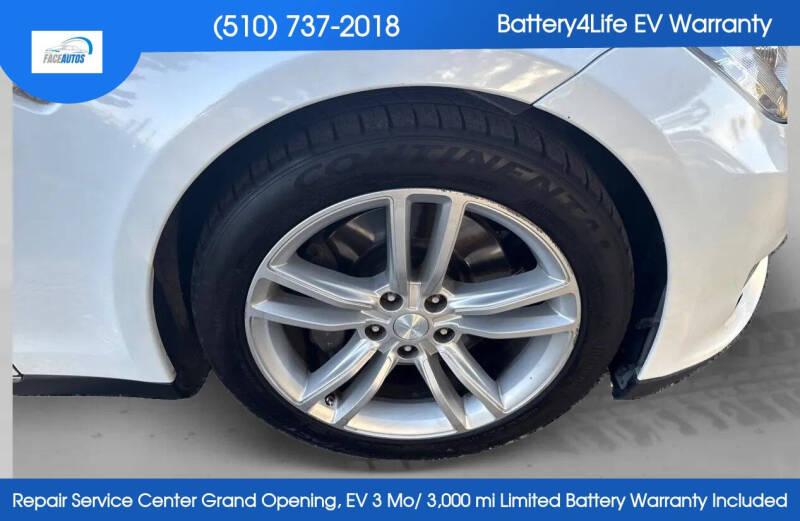 2013 Tesla Model S