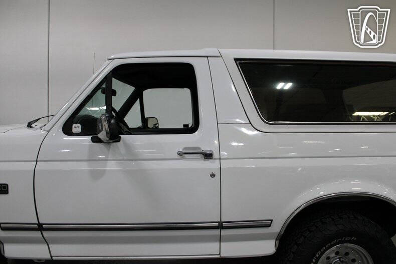 1992 Ford Bronco XLT