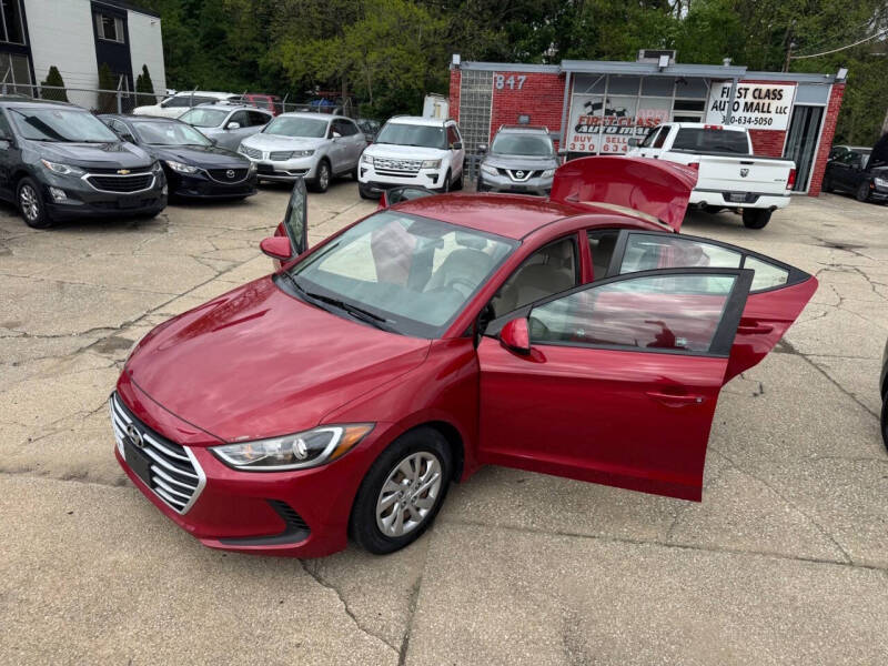 2017 Hyundai Elantra SE