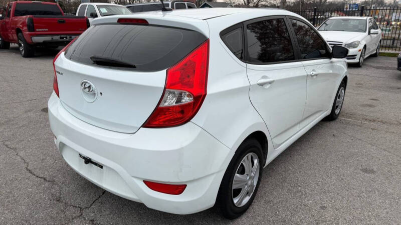 2014 Hyundai Accent GS