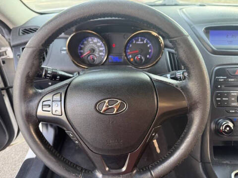 2012 Hyundai Genesis Coupe 3.8 R-Spec