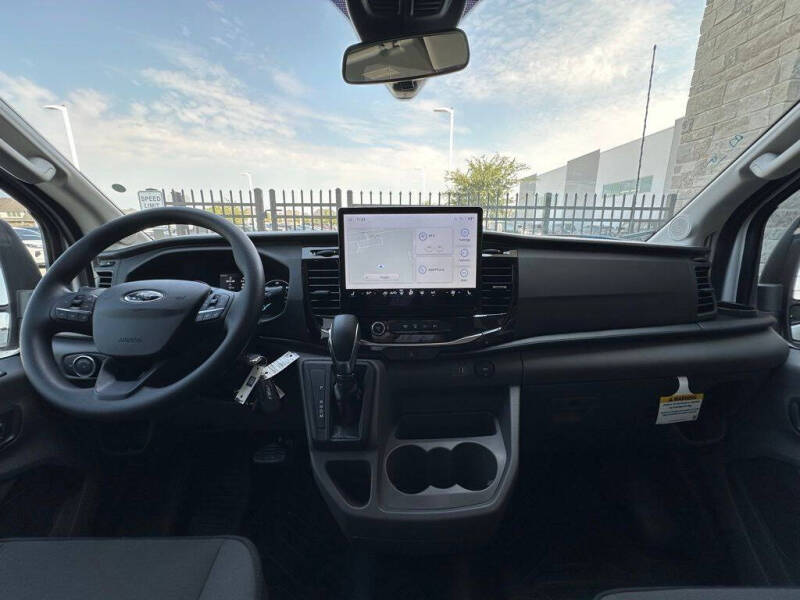 2025 Ford Transit