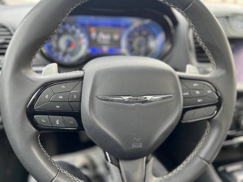 2023 Chrysler 300 S V6