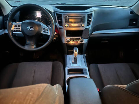 2014 Subaru Outback 2.5i
