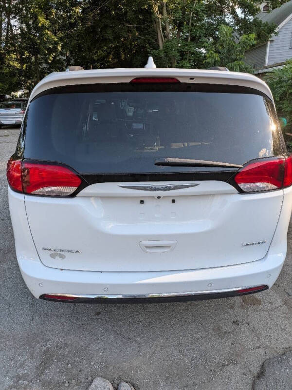 2017 Chrysler Pacifica Limited