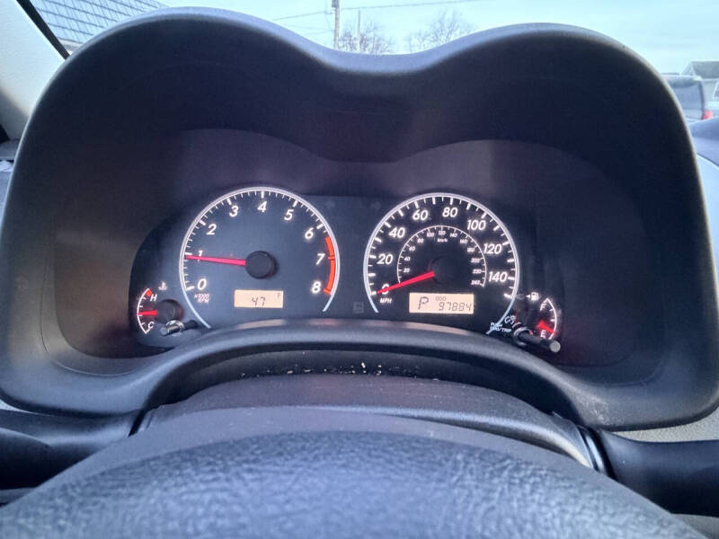 2013 Toyota Corolla LE