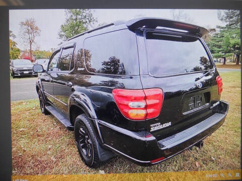 2004 Toyota Sequoia Limited