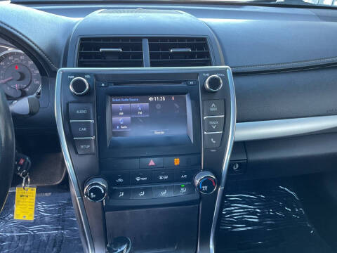 2016 Toyota Camry SE