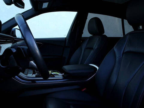 2019 Audi Q8 quattro Premium 55 TFSI