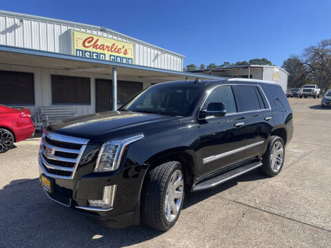 2018 Cadillac Escalade Luxury