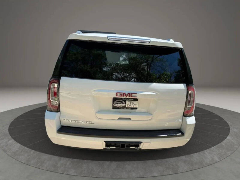 2015 GMC Yukon XL SLT
