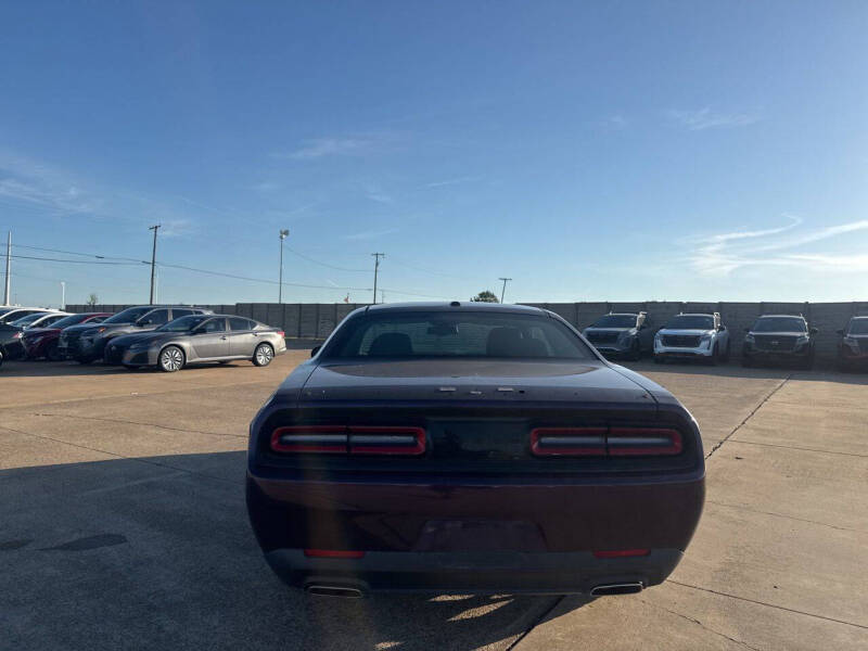 2020 Dodge Challenger SXT