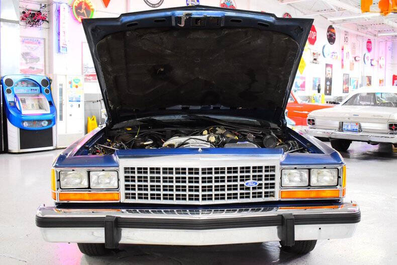 1986 Ford LTD Crown Victoria