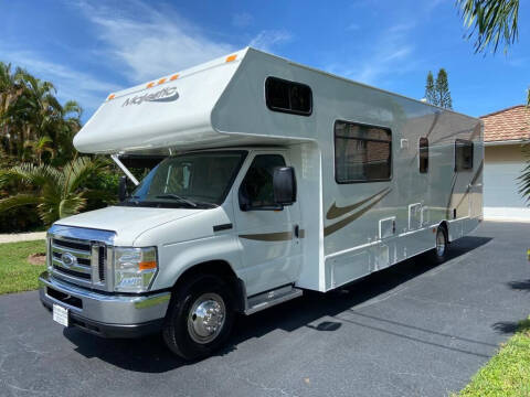 2015 FORD ECONOLINE E450 CLASS C THOR MAJESTIC 28A MOTORHOME