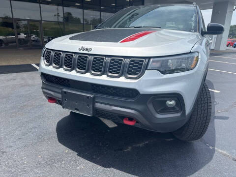 2025 Jeep Compass Trailhawk